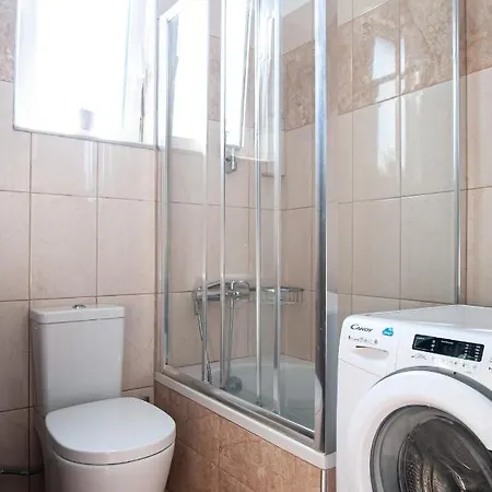 Saint Francis Apartment