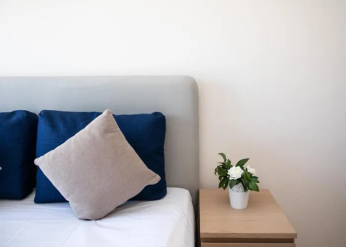 Saint Francis * Rhodes City