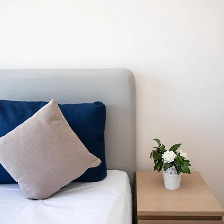 Saint Francis * Rhodes City